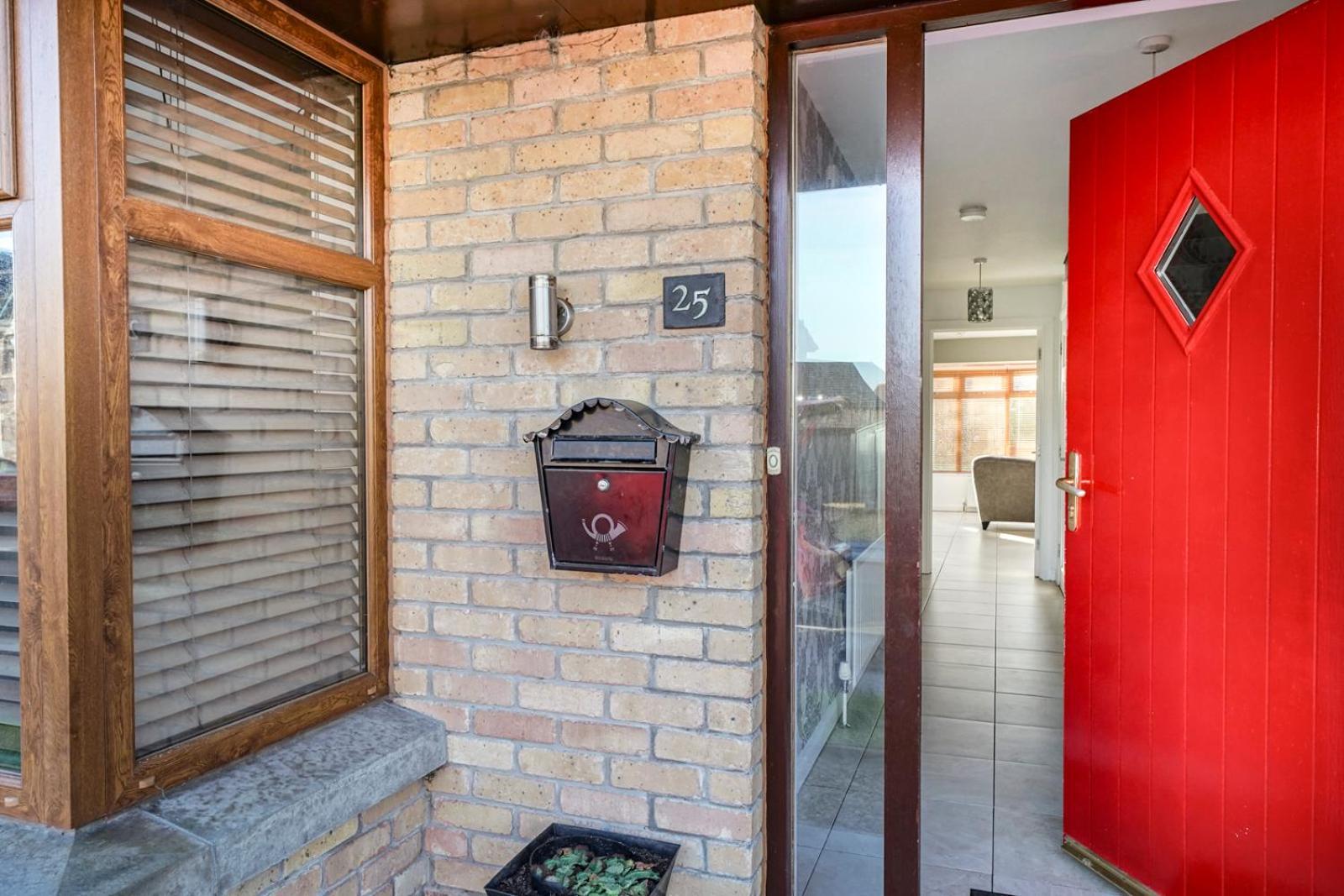 3 Bed House, Quiet Location Close To Bangor Экстерьер фото